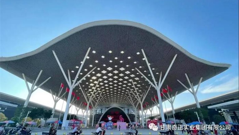2028·体育官网青稞参与第二十九届中国（丽江）国际礼物展览会